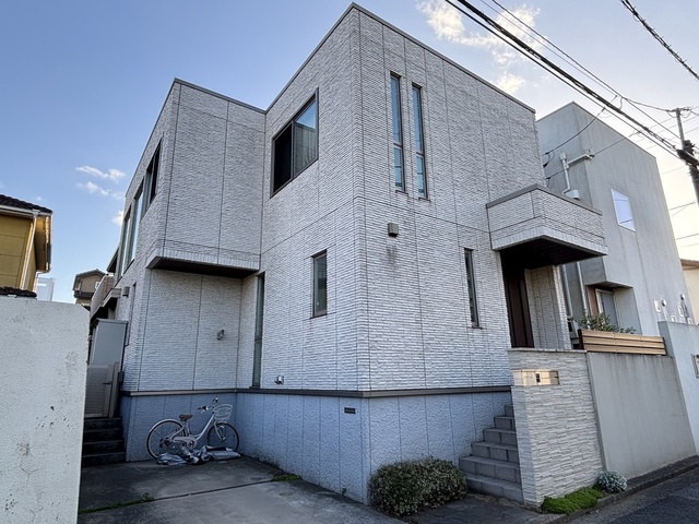 建物外観　※小物類は賃貸に含みません