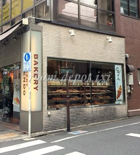 飲食店　パン工房アンテンドゥ 目白店（飲食店）まで657m