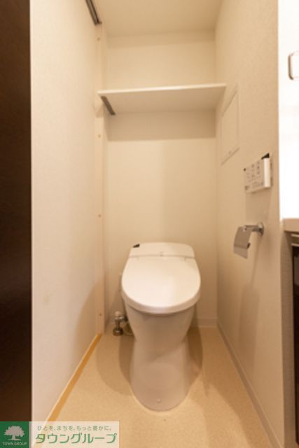 トイレ　※写真は同タイプ住戸です。