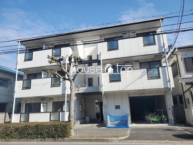 建物外観　バス・トイレ別！