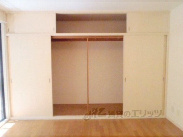 収納　壁一面の収納