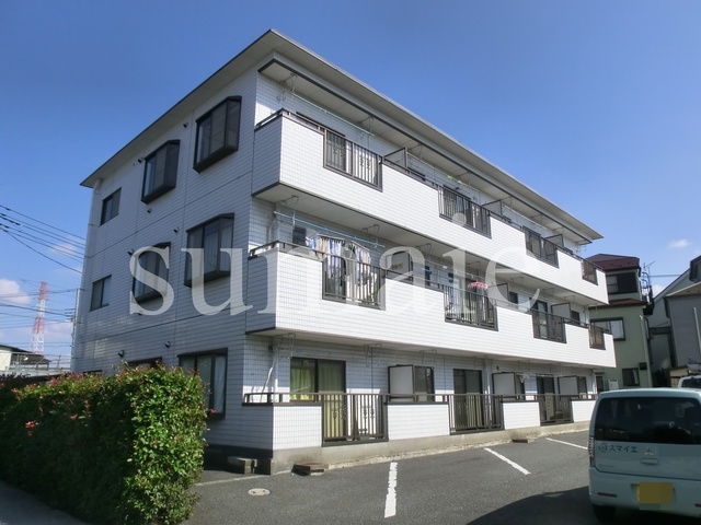 建物外観　日当たりの良好なマンションです。