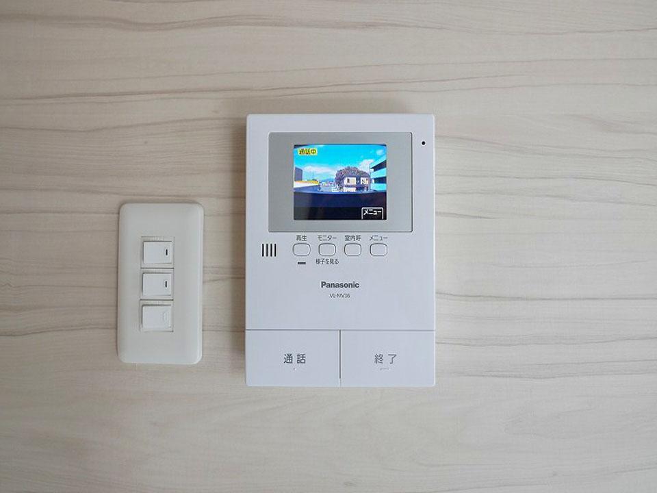 セキュリティ　ＴＶインターホンでセキュリティもバッチリ♪
