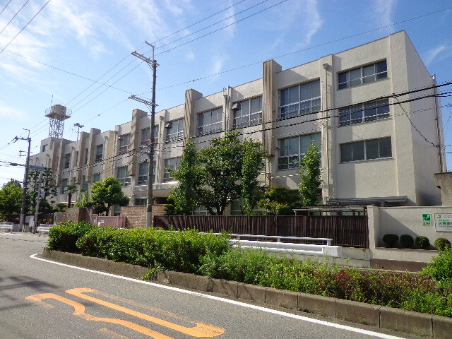小学校　大阪市立三津屋小学校（小学校）まで350m