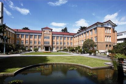 大学・短大　津田塾大学千駄ヶ谷キャンパス（大学・短大）まで381m