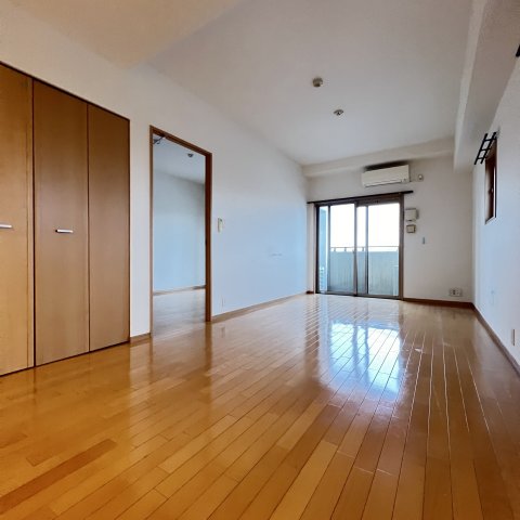 居室・リビング　同仕様タイプです