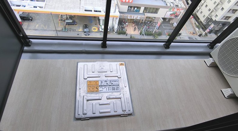 バルコニー