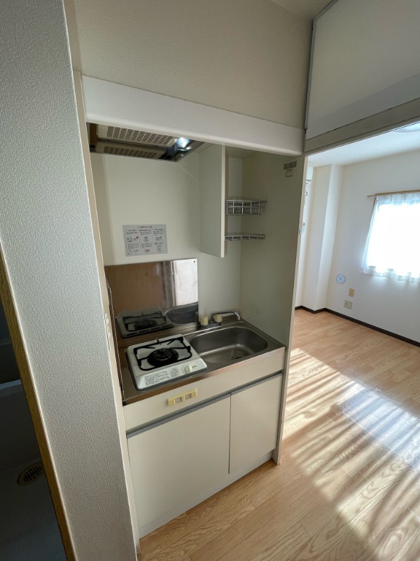 キッチン　※他部屋参考写真