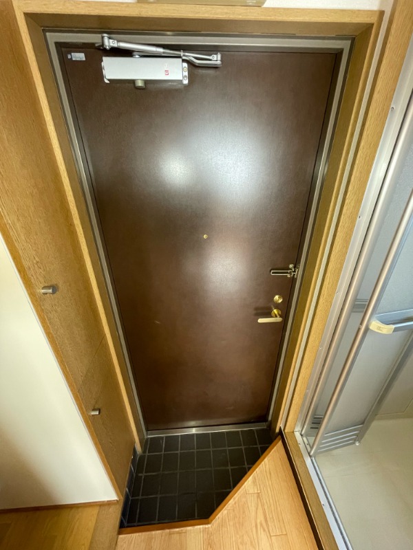 玄関　※他部屋参考写真