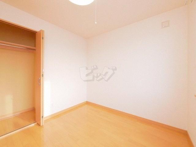 その他部屋・スペース　壁面が多く家具の配置がしやすいです♪
