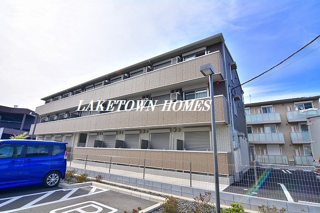 建物外観　レイクタウンでのお部屋探しは『地元の当社』にお任せ下さい！