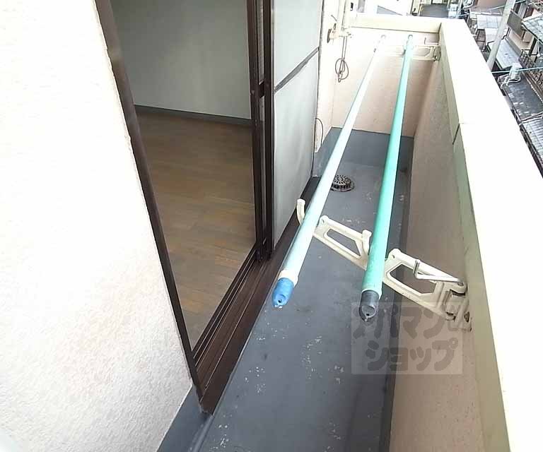 バルコニー　バルコニ