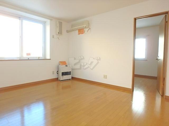 眺望　窓が大きく明るいお部屋です♪