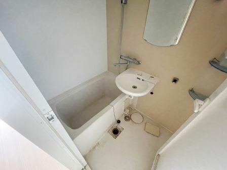 バス・シャワールーム　※別部屋写真