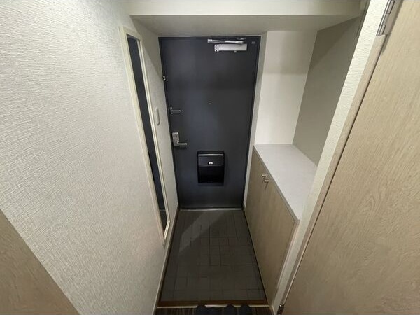 玄関　名古屋で一番初期費用の安い賃貸専門の不動産会社です(^^)