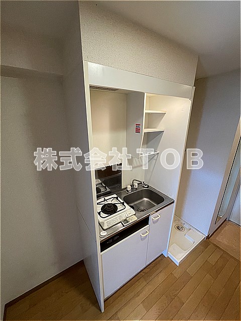 キッチン　※クリーニング中の写真※※同間取り別号室写真です