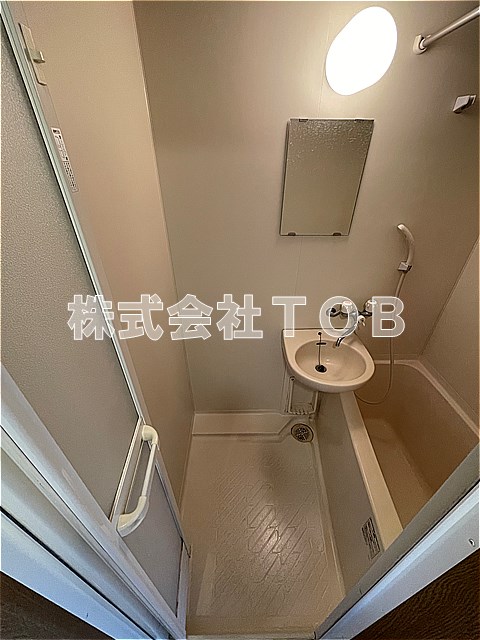 洗面設備　※クリーニング中の写真※※同間取り別号室写真です