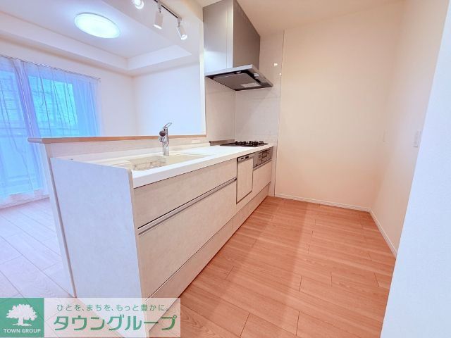キッチン　お問合せはタウンハウジングまで！※現地待合わせ相談可能