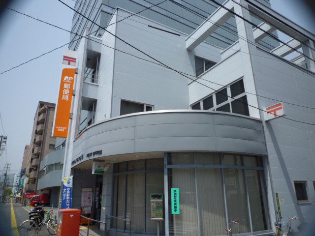 郵便局　広島十日市郵便局（郵便局）まで561m
