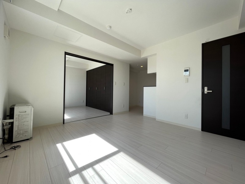 居室・リビング　明るいお部屋は気持ちよく過ごせそうですね。