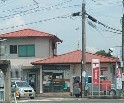 郵便局　春日郵便局（郵便局）まで246m