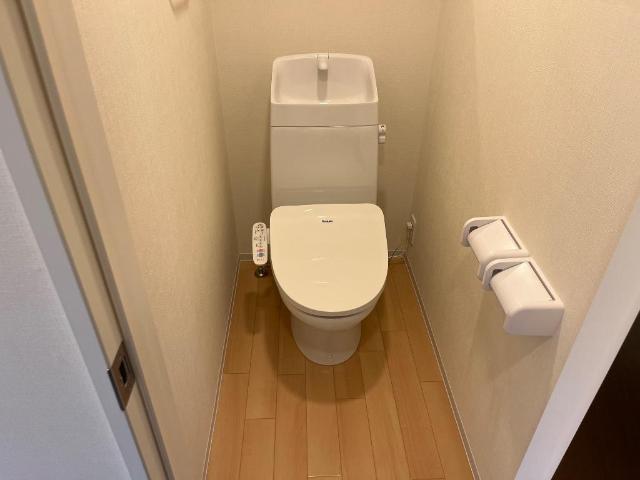 トイレ　シャワー付トイレ（イメージ）