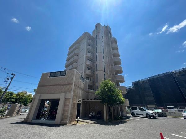 建物外観　オートロック！エレベーター！