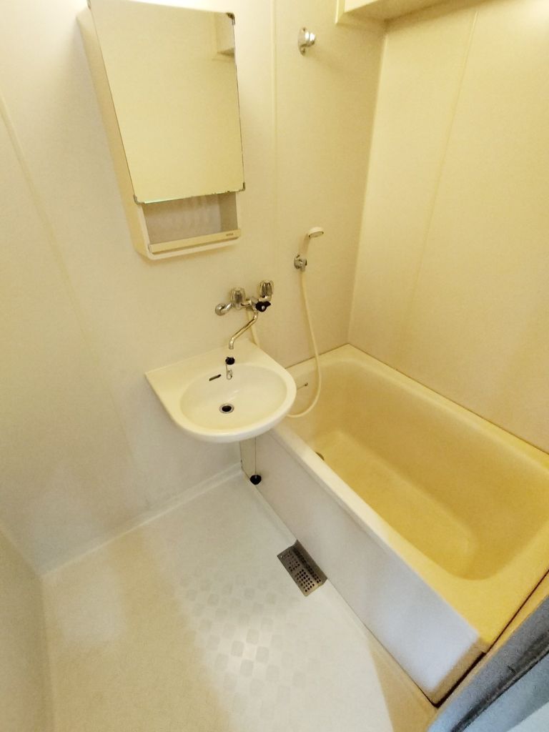 メゾン山縣の内装写真