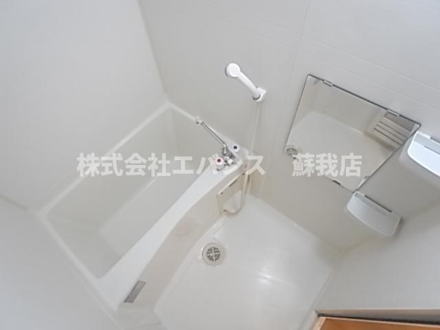 バス・シャワールーム　日々の疲れを癒すお風呂付です