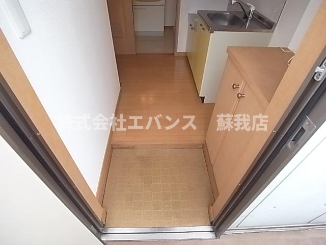 玄関　収納もある玄関です