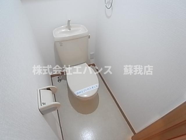 トイレ　落ち着いたトイレです