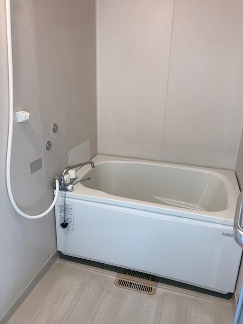 バス・シャワールーム　別部屋・参考写真