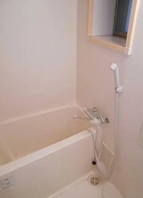 バス・シャワールーム　※別部屋の参考写真です。