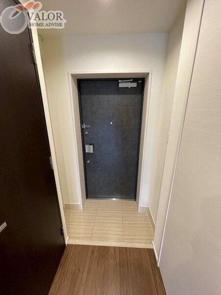 玄関　物件画像