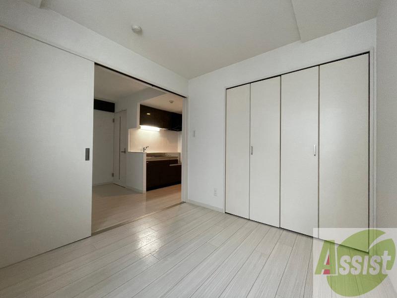 その他部屋・スペース　寝室です。二部屋をどう使うかはあなた次第です！