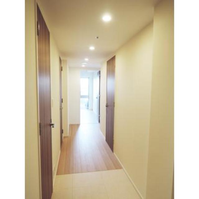 玄関　※写真は同タイプ住戸です。