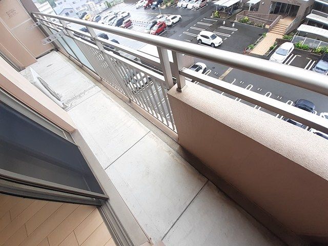 スカイシャトレ空港南の内装写真