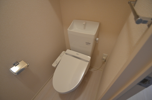 グレイスコート神戸山本通のトイレ写真