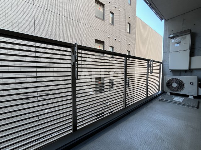 バルコニー　インザグレイス東三国　バルコニー