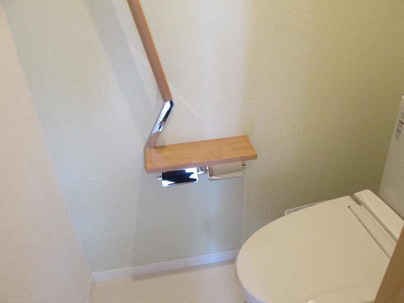 シャーメゾン西山IIのトイレ写真