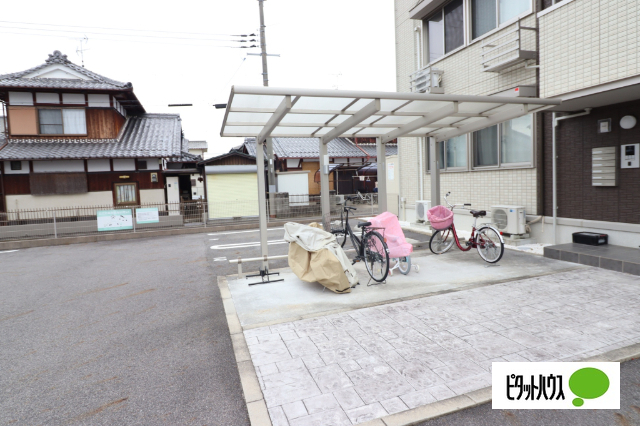 ＪＲ東海道本線 野洲駅 徒歩11分 3階建 築10年の外観写真
