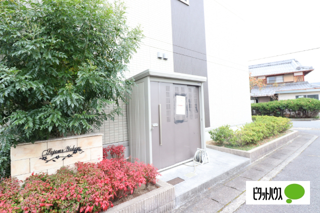 ＪＲ東海道本線 野洲駅 徒歩11分 3階建 築10年の外観写真