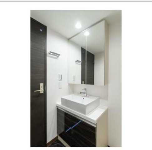 洗面設備　写真は同タイプ住戸です。