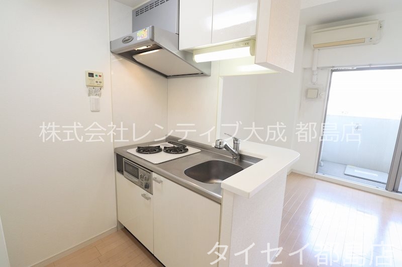 ＪＲ東西線 大阪城北詰駅 徒歩3分 10階建 築18年のキッチン写真