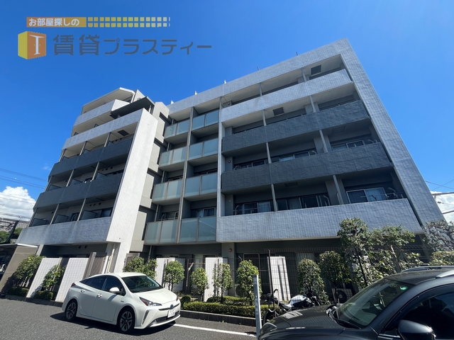 建物外観　威風堂々ライジングプレイス。