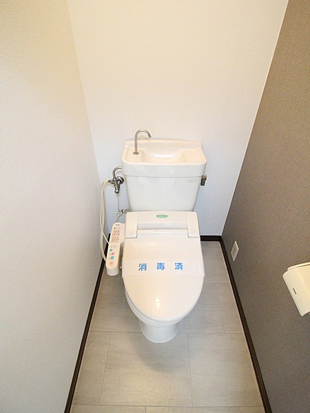 トイレ　シンプルで使いやすいトイレです