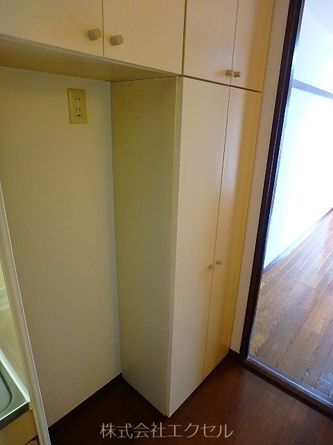 収納　お部屋を広くお使いいただけます。