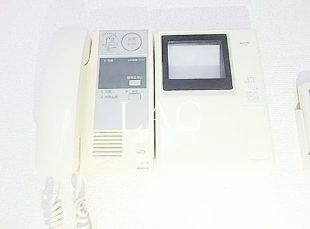 セキュリティ　モニター付きインターホンになります。