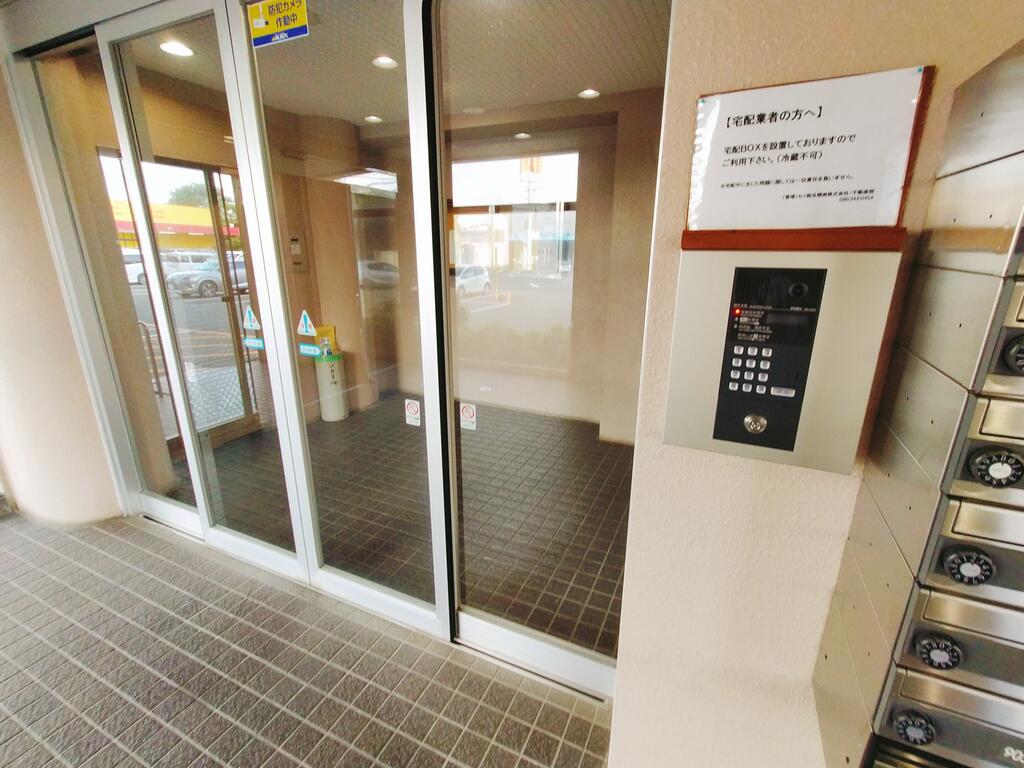 エントランス　オートロック