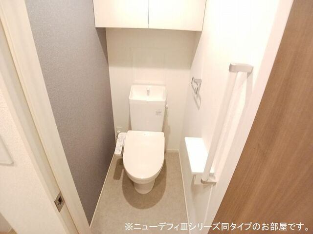 ＪＲ日豊本線 城野駅 徒歩14分 3階建 新築のトイレ写真